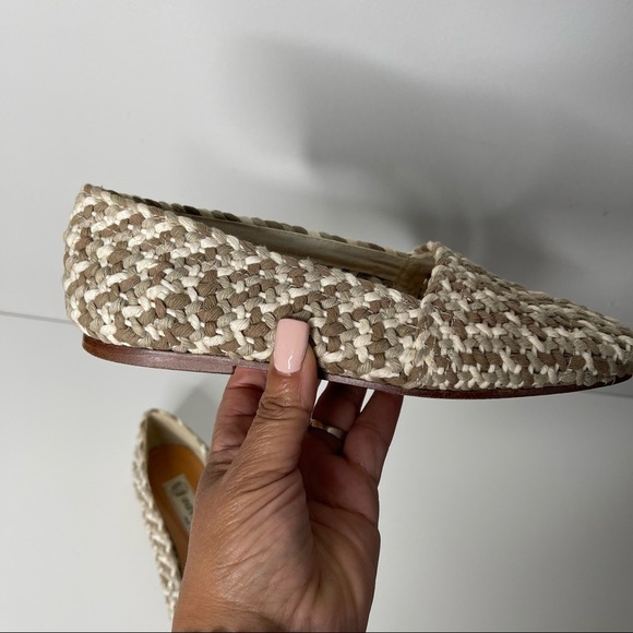 Andre Assous | Shoes | Andre Assous Tan Beige Made In Spain  Andre Assous Tan Beige Made In Spain Woven flats size 6